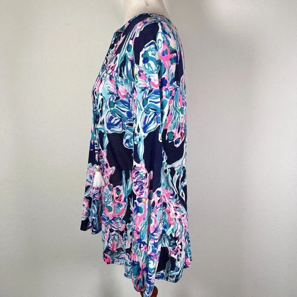 Lilly Pulitzer Top Blouse Size XS Blue Pink Long Sleeve Beach Tropical Fish - Picture 2 of 14